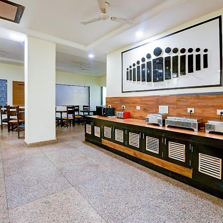 Majestic Park B & B At Airport Ню Делхи Екстериор снимка