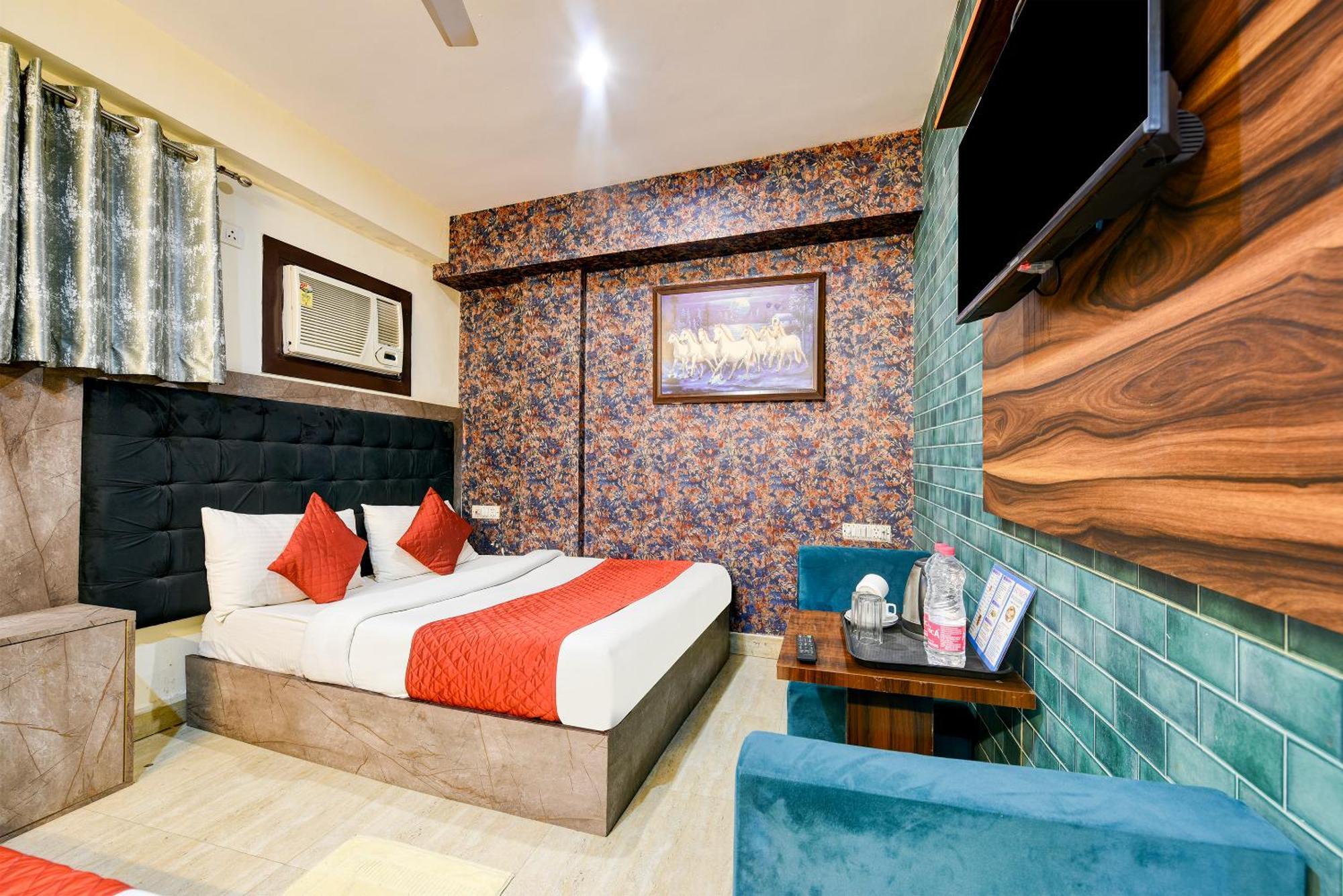 Majestic Park B & B At Airport Ню Делхи Екстериор снимка